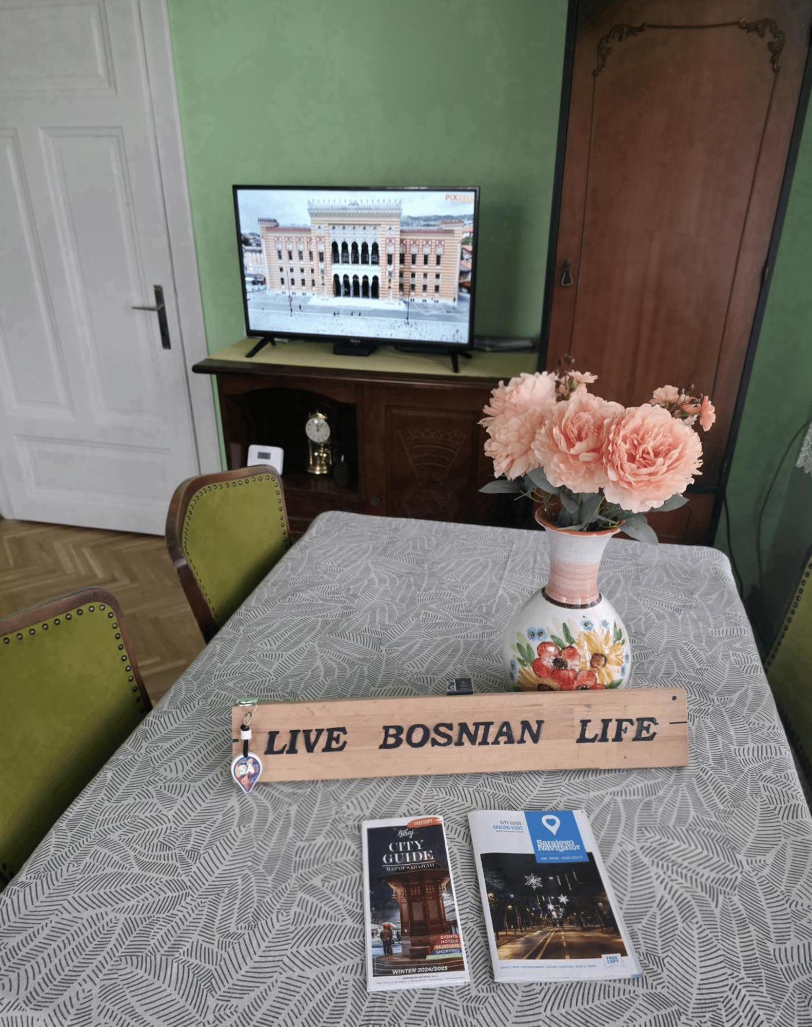 Live Bosnian Life Apartment SJJ Exterior photo